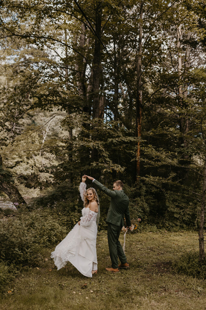 retro 70s funk and whimsical forest charm wedding at the Pump House B&B by Tia Leigh Photography