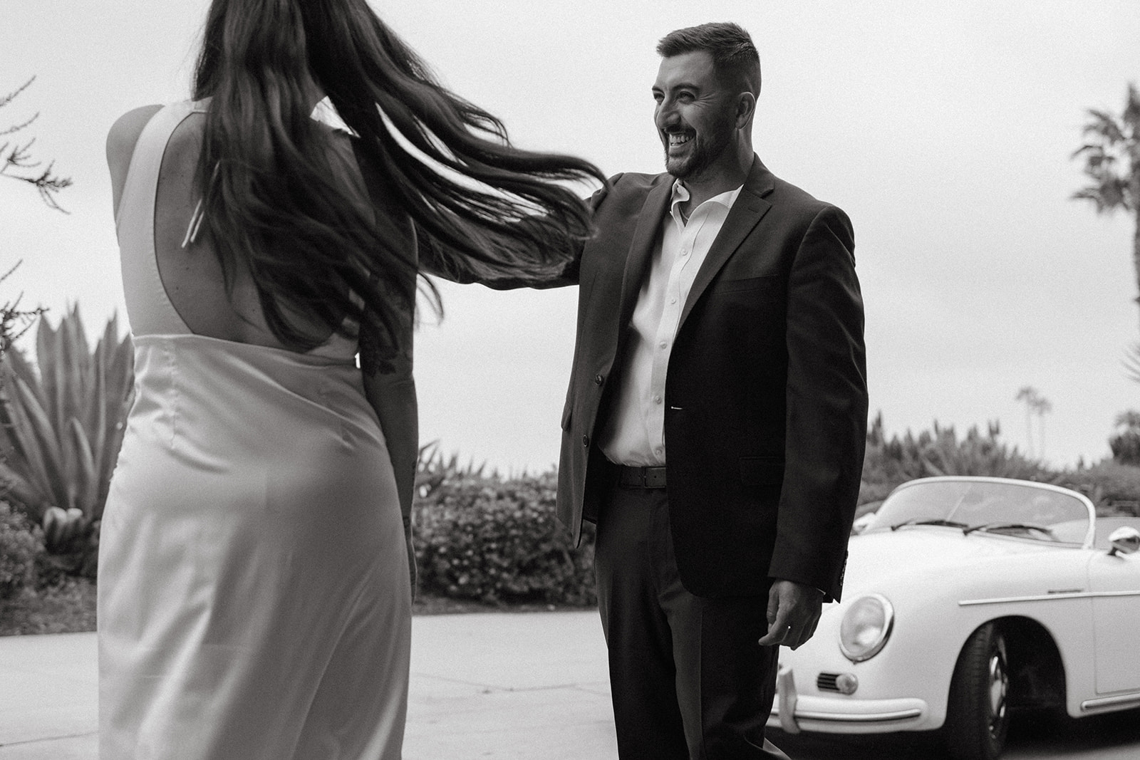 This Orange County engagement session blends vintage car style with relaxed Southern California beach vibes. Shot on both digital and 35mm film, this gallery is full of inspiration from Tia Leigh Photography for couples looking for a San Diego or Southern California engagement photographer who creates a mix of editorial, romantic, and candid images.