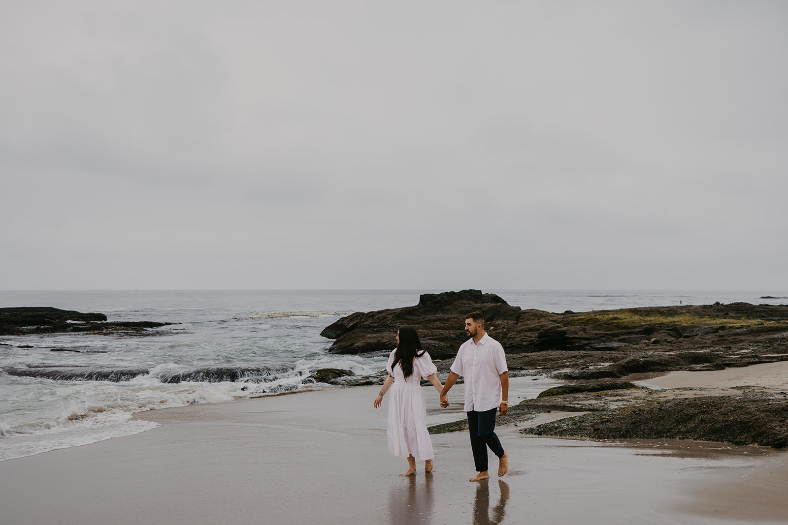 This Orange County engagement session blends vintage car style with relaxed Southern California beach vibes. Shot on both digital and 35mm film, this gallery is full of inspiration from Tia Leigh Photography for couples looking for a San Diego or Southern California engagement photographer who creates a mix of editorial, romantic, and candid images.