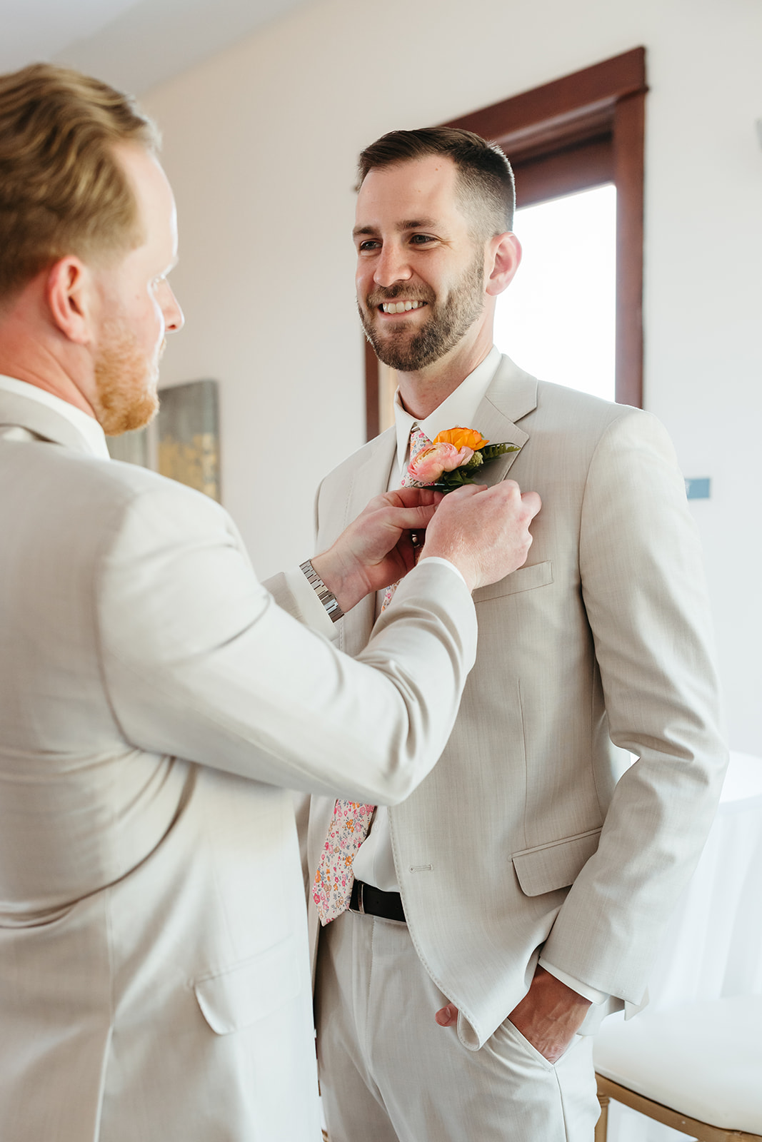 Colorful summer wedding at Maiolatesi Wine Celler in NE PA
