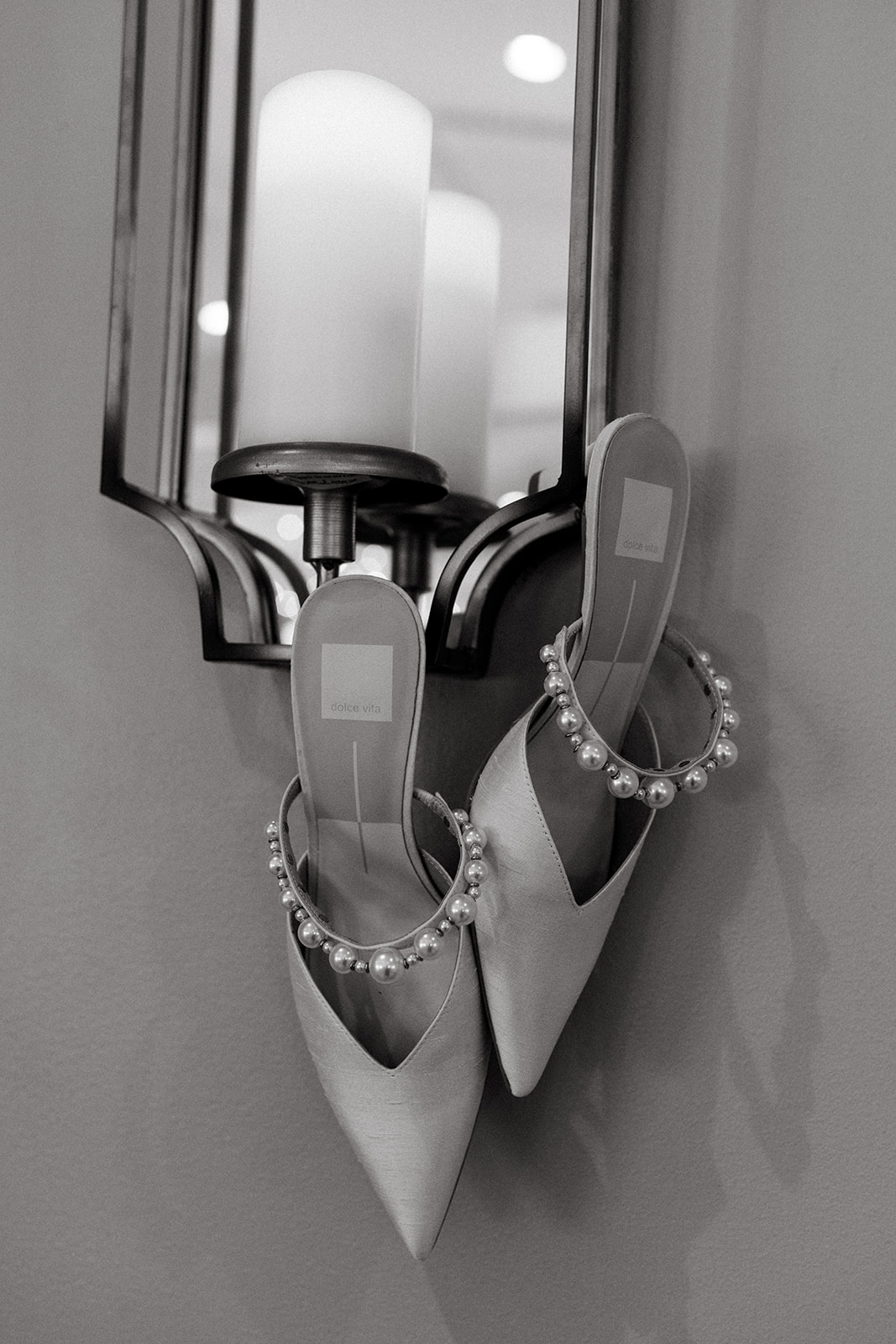 Colorful summer wedding at Maiolatesi Wine Celler in NE PA